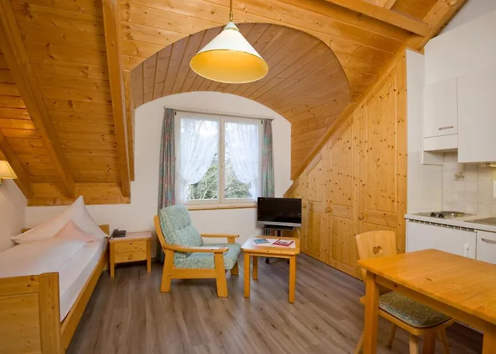 Bed & Breakfast - Wintertage Im Schloss B&B