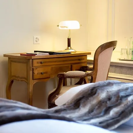 Bed & Breakfast - Wintertage Im Schloss